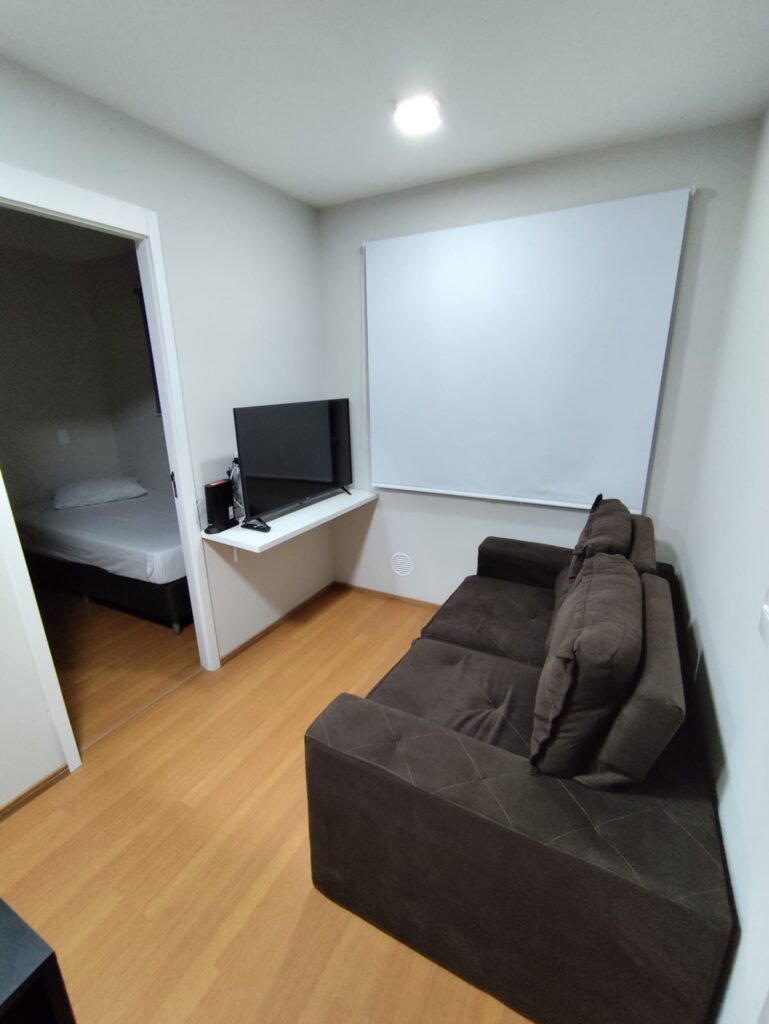 Apartamento Condomínio PIN International — Cód. 0172