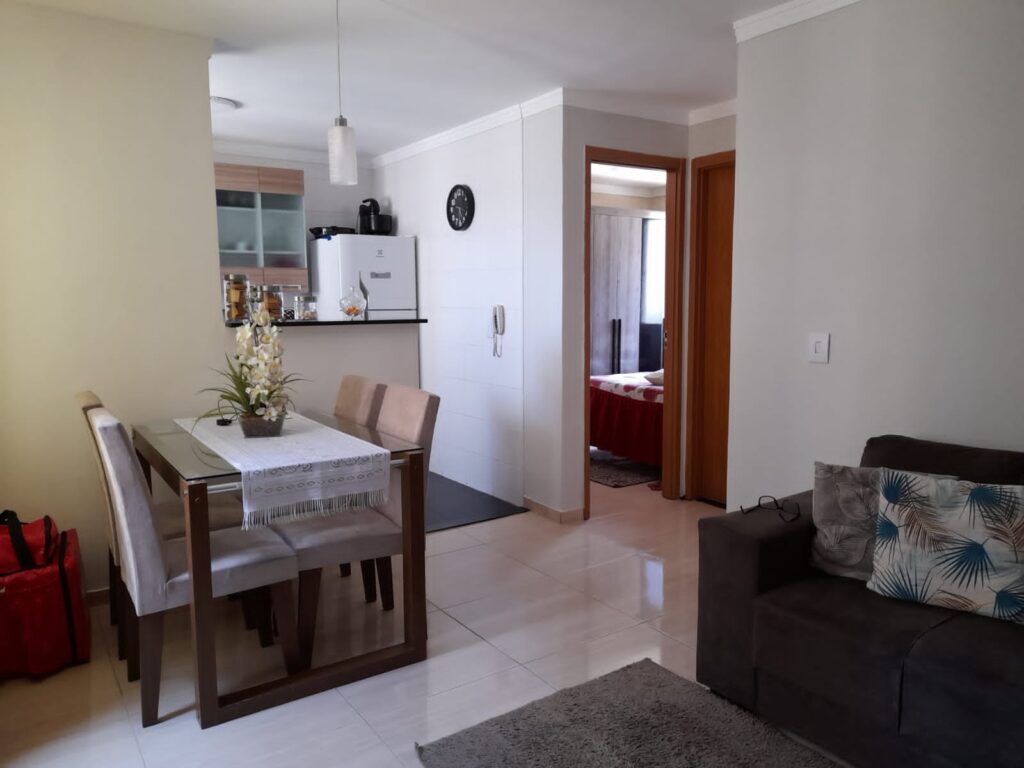 Apartamento Condomínio Parque Santa Lúcia — Cód. 0188