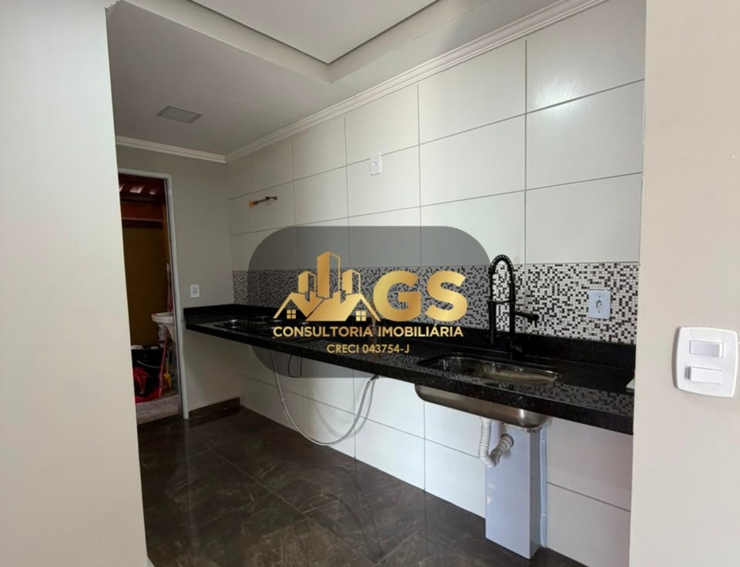 Apartamento Térreo Condomínio Parque das Flores — Cód. 0186 (2)